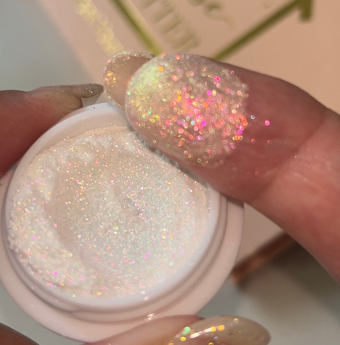 Vanilla Skies | Sparkling Multichrome Loose Pigment