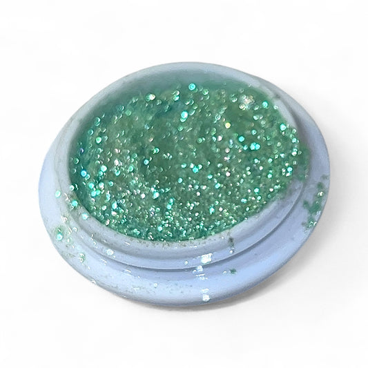 LILY PAD Sparkling Candy Multichrome Eye Topper Loose Eyeshadow 0.5g